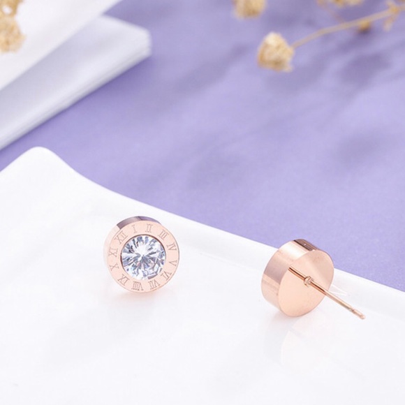 Golden Stainless steel earrings - Picture 3 of 3